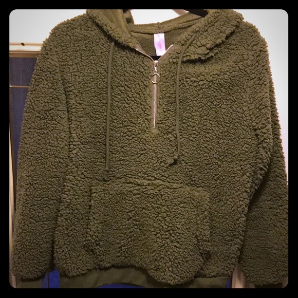 No Boundaries Sweaters - Pull-Over Hoodie No Boundaries Sweaters - Pull-Over Hoodie